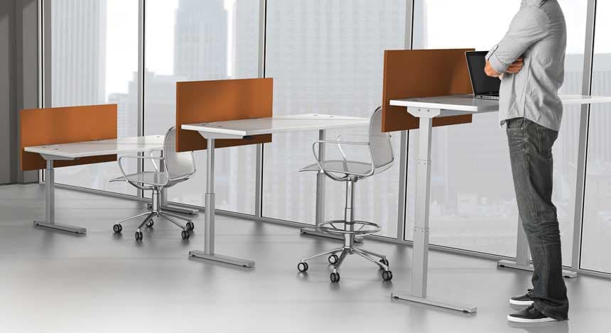 Adjustable Height Desks Break The Monotony at the Office