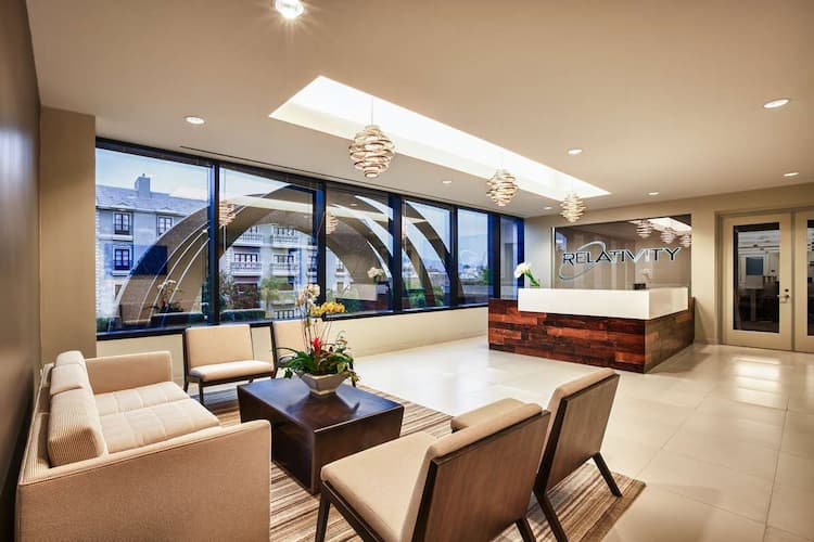 Modern Office Décor