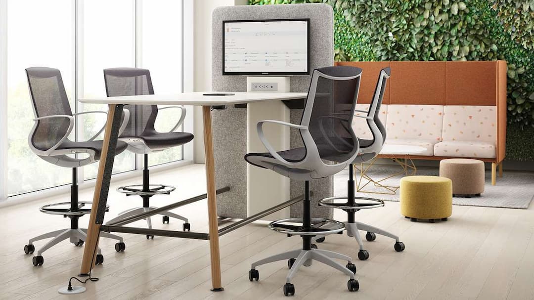 The Biggest Challenges of the Hybrid Workplace Model