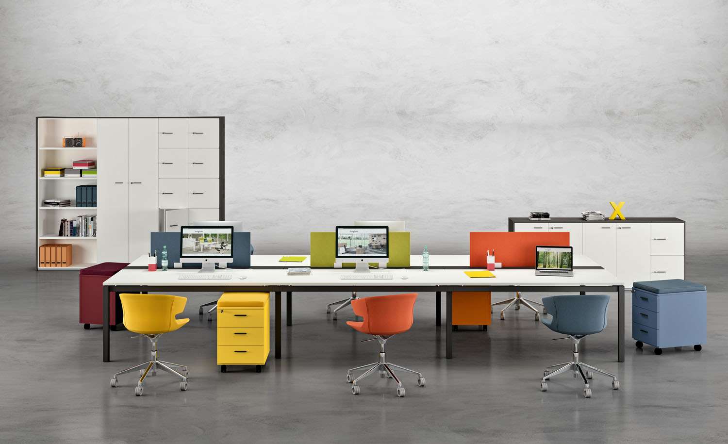 A neat and tidy desk is a sign of someone who thinks three steps ahead. Learn more at StrongProject's blog.