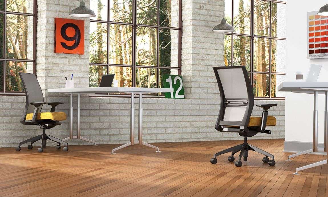 ergonomic chairs in post-covid office